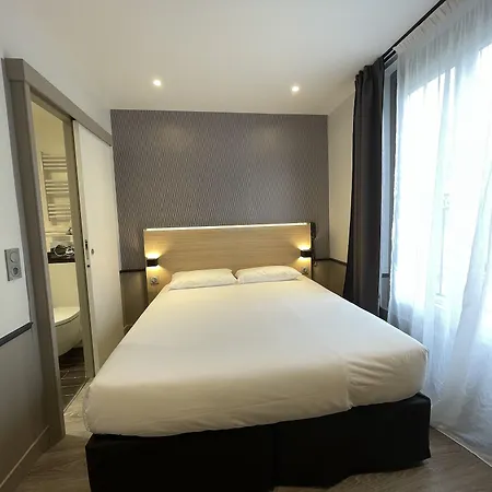 Hotel La Folie Des Pres - Saint-germain-des-pres 3*