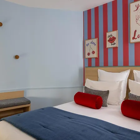 Hotel La Folie Des Pres - Saint-germain-des-pres 3*