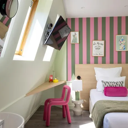 Hotel La Folie Des Pres - Saint-germain-des-pres 3*