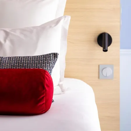 Hotel La Folie Des Pres - Saint-germain-des-pres Parigi