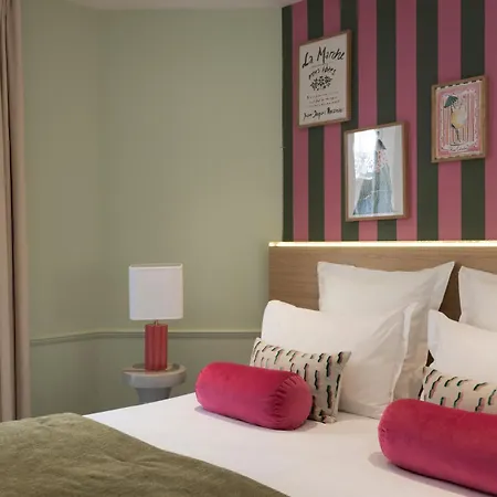 Hotel La Folie Des Pres - Saint-germain-des-pres 3*