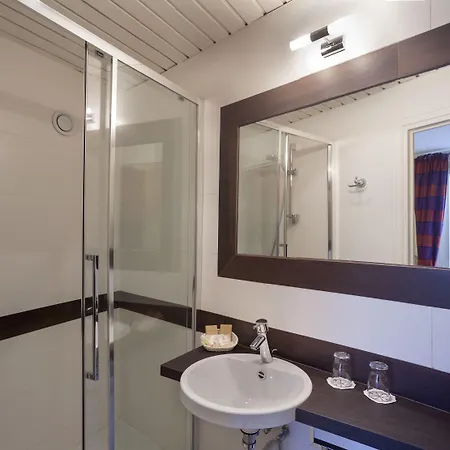 La Folie Des Pres - Saint-germain-des-pres 3*