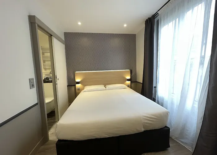 호텔 La Folie Des Pres - Saint-germain-des-pres 3*