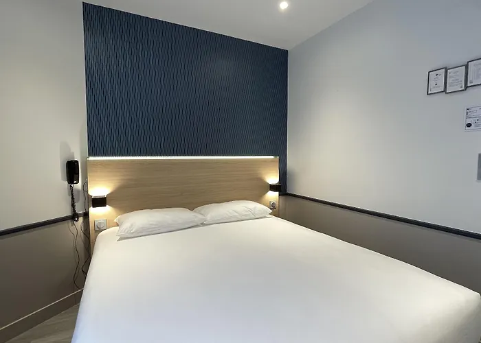 호텔 La Folie Des Pres - Saint-germain-des-pres 3*