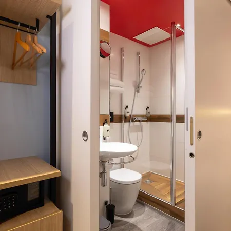 La Folie Des Pres - Saint-germain-des-pres Отель 3*