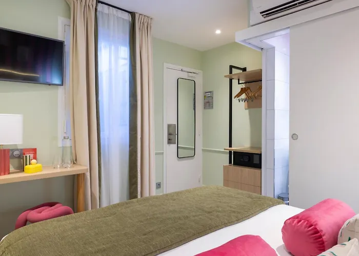 La Folie Des Pres - Saint-germain-des-pres Hotell 3*