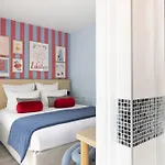 La Folie Des Pres - Saint-germain-des-pres פריז